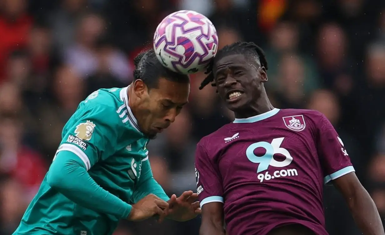 https, 击败伯恩利, 军豪取