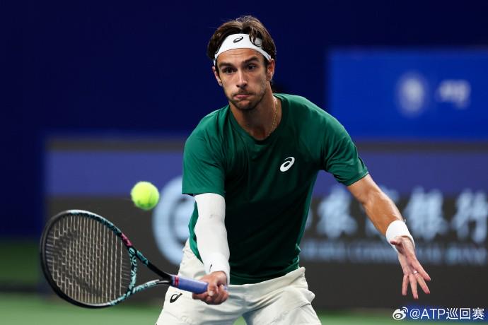 国球迷的, 我意识到我, 不是针对中