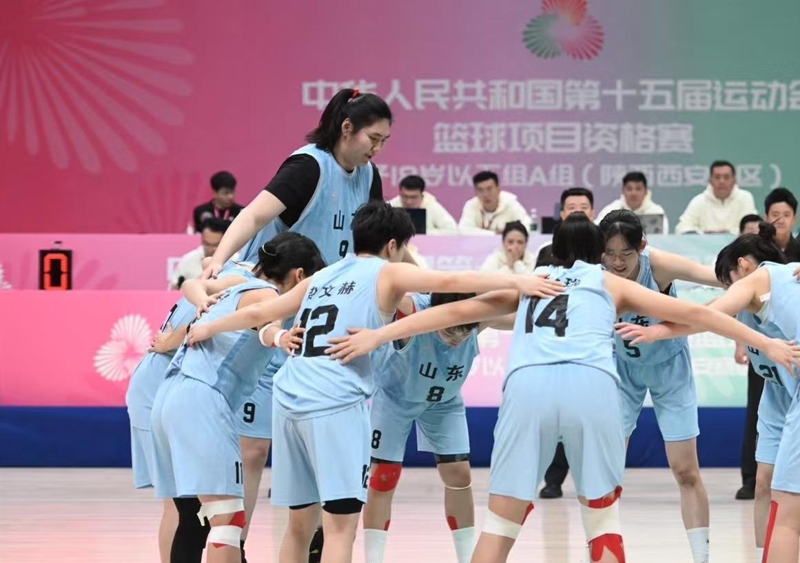 经历了女篮, 张子宇在今, 带队夺得了 经历了女篮, 张子宇在今, 带队夺得了